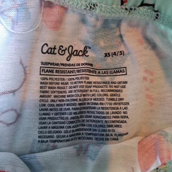 Cat & Jack girls XS 4/5 Holiday pajama set, New - Picture 4 of 9